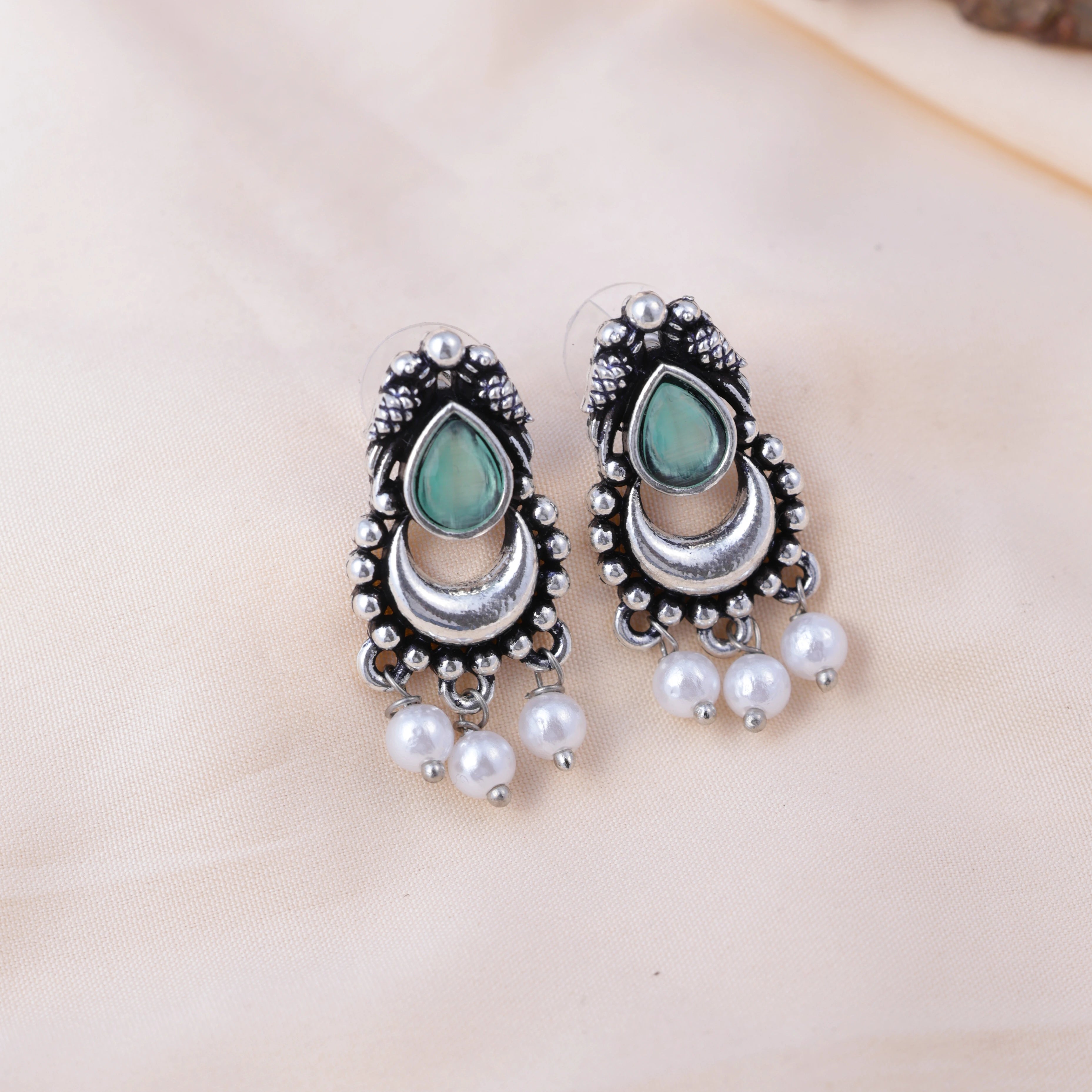 Premium Mirror Box with 12 Pairs of Oxidised Earrings
